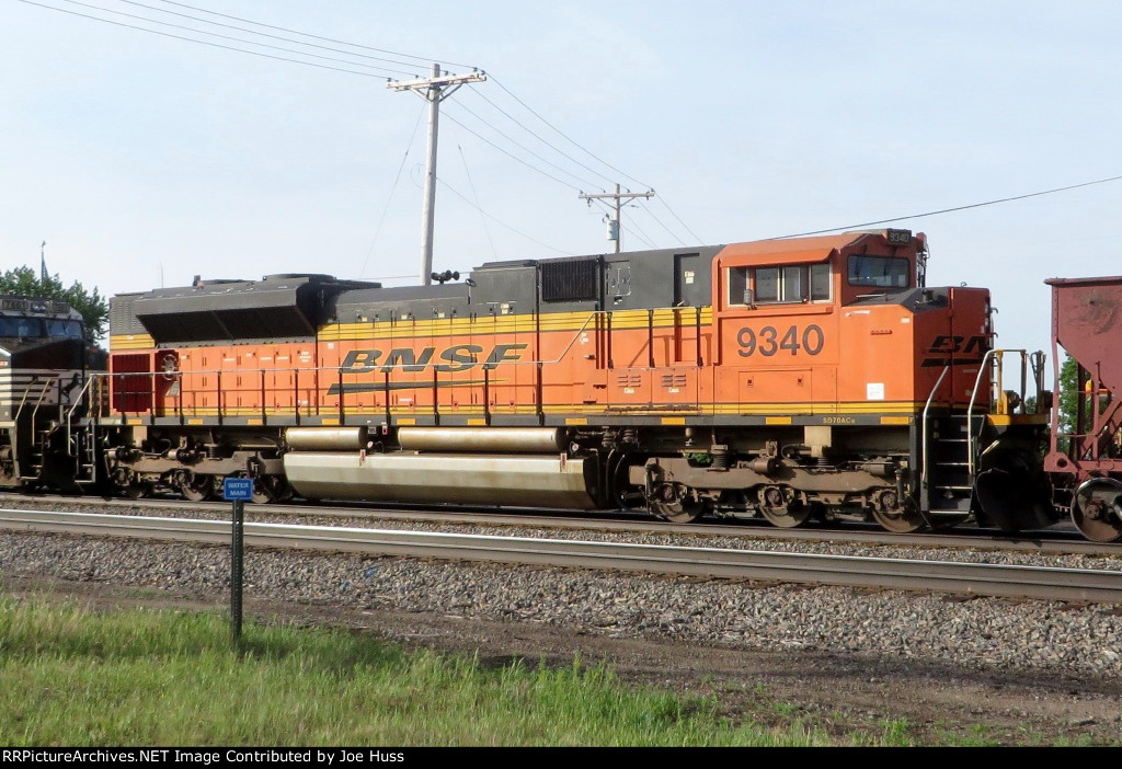 BNSF 9340